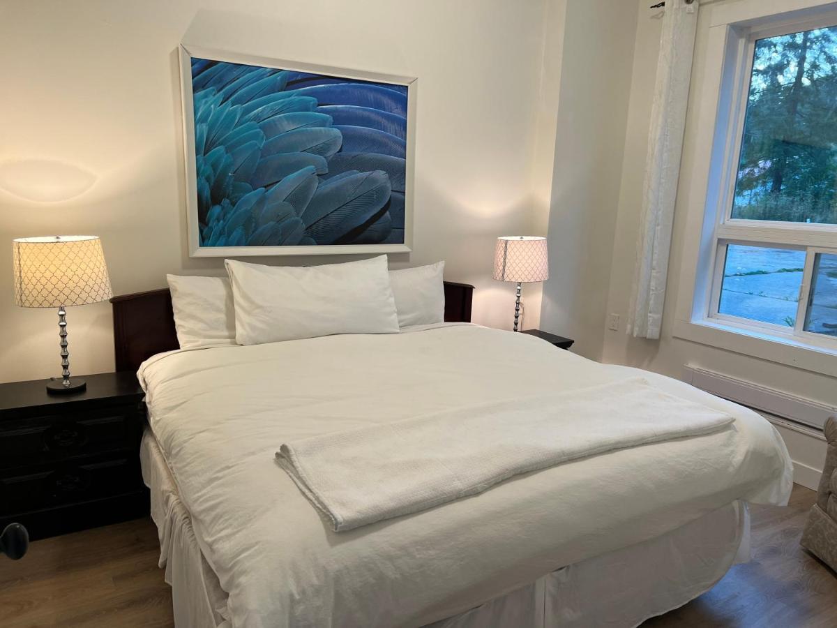 Country Home, Sleeps 6 Pets Friendly Port Alberni Exterior photo