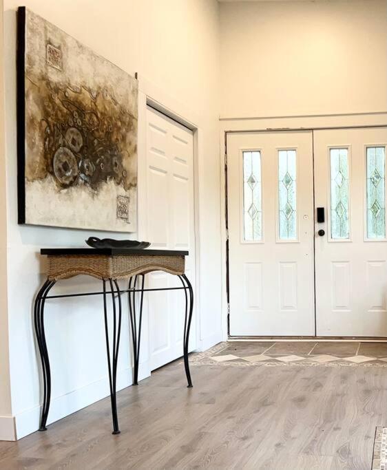 Country Home, Sleeps 6 Pets Friendly Port Alberni Exterior photo